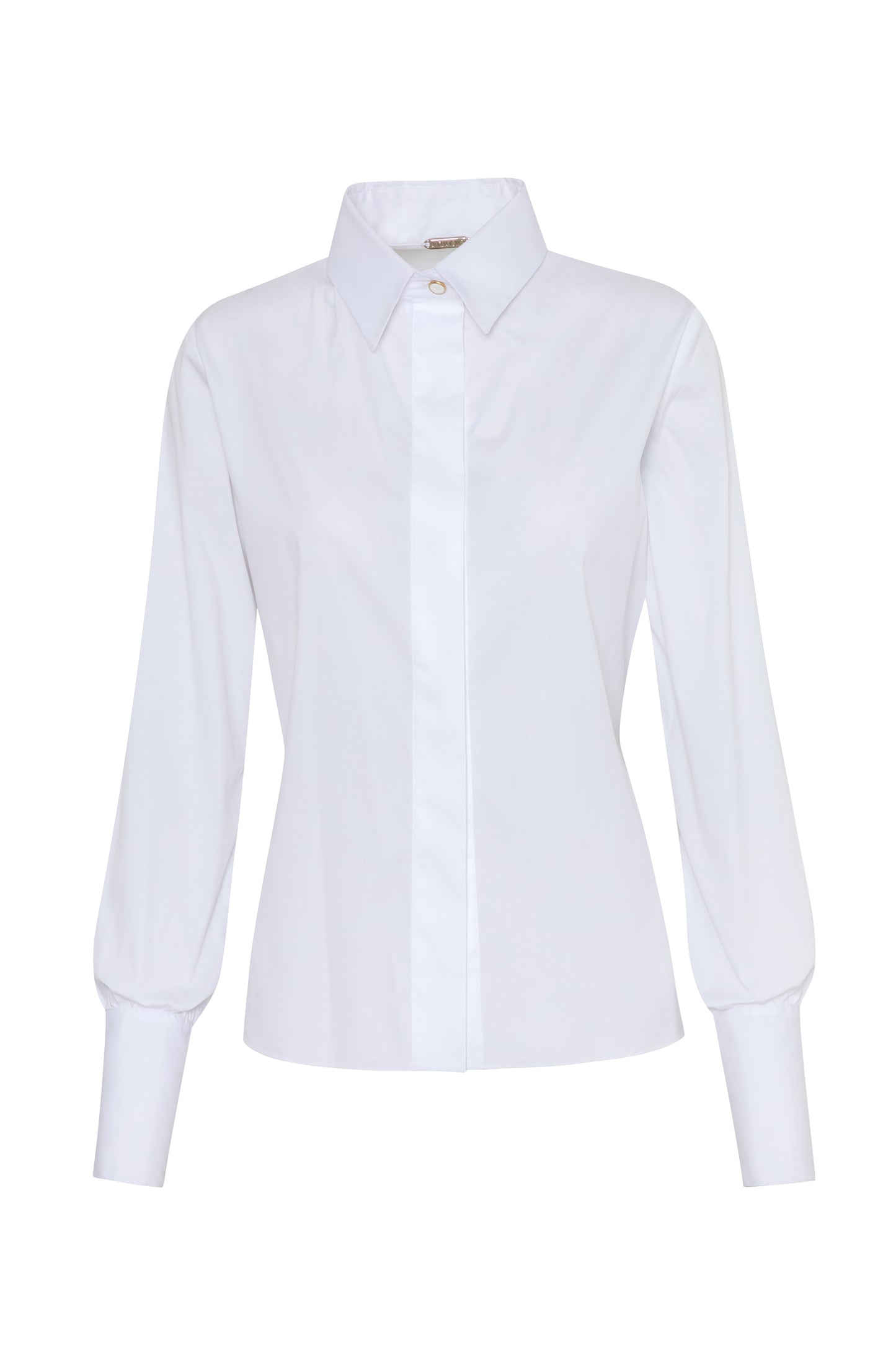 Camisa blanca ajustada de algodón con botones invisibles
