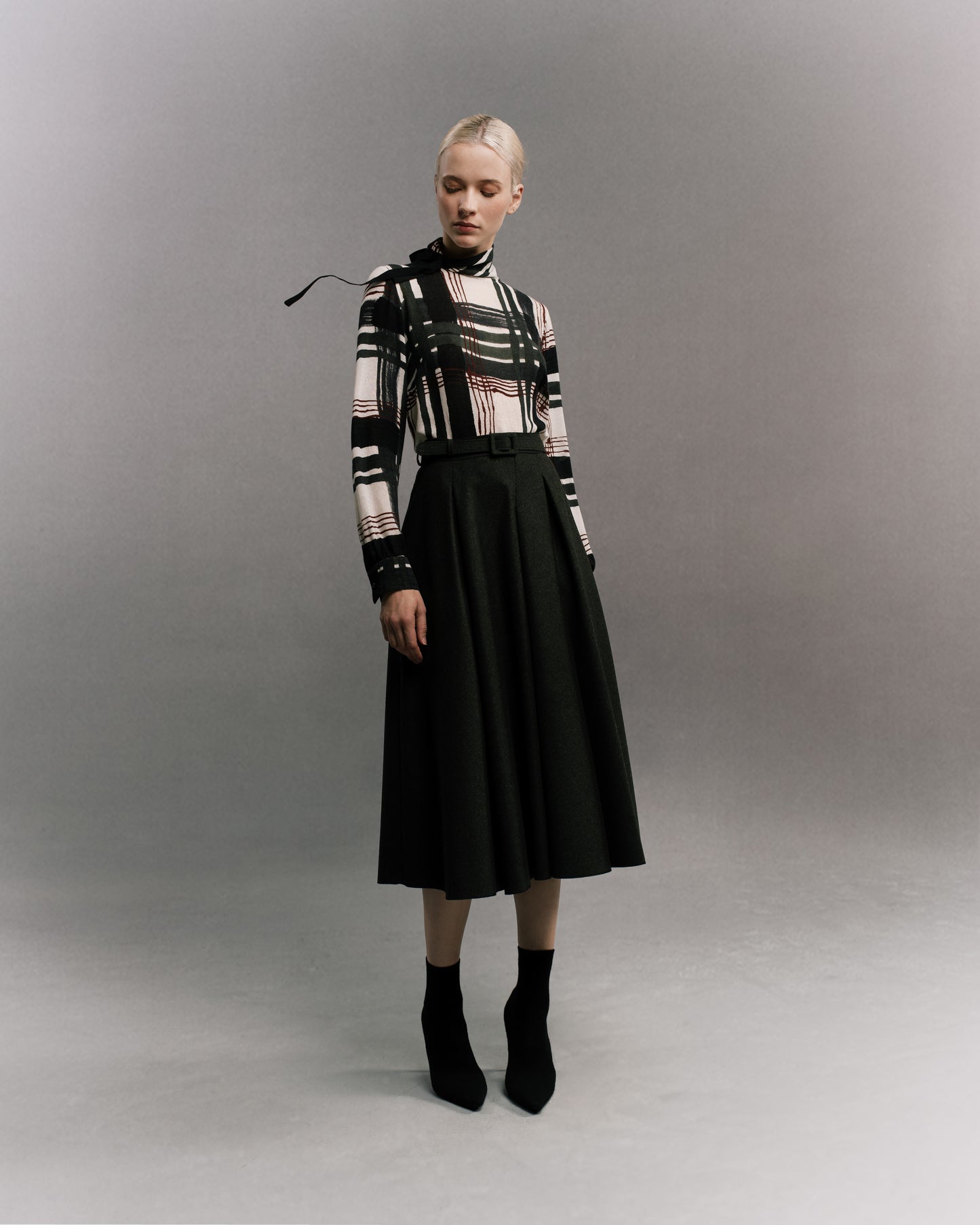 Full Circle Wool Midi Skirt Black Full Body