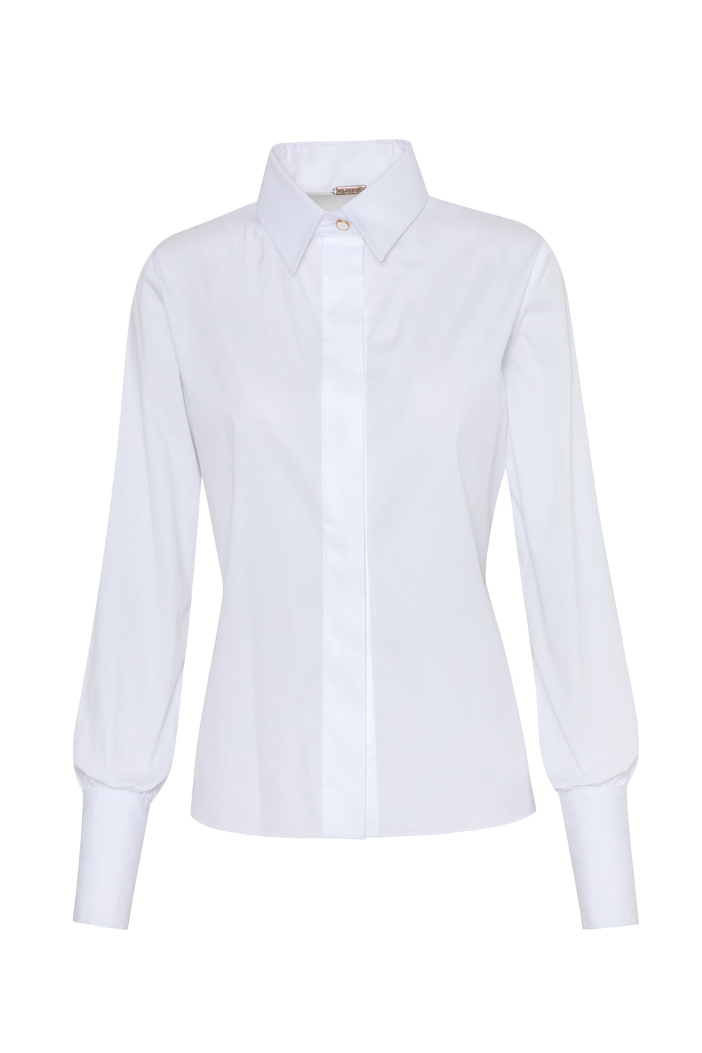 Camisa blanca ajustada de algodón con botones invisibles