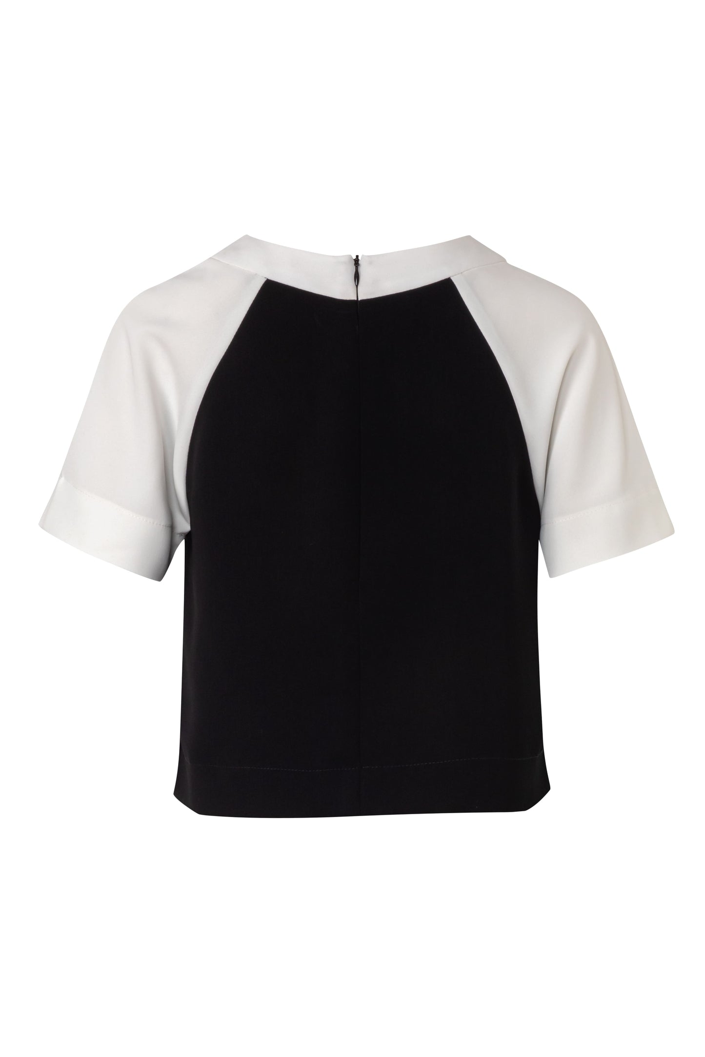 Close-up of the Amelia Toro Contrast Raglan-Sleeve Top in Black & White